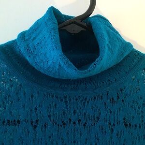 🪻Vintage, MODA International Turtleneck in size X-large.